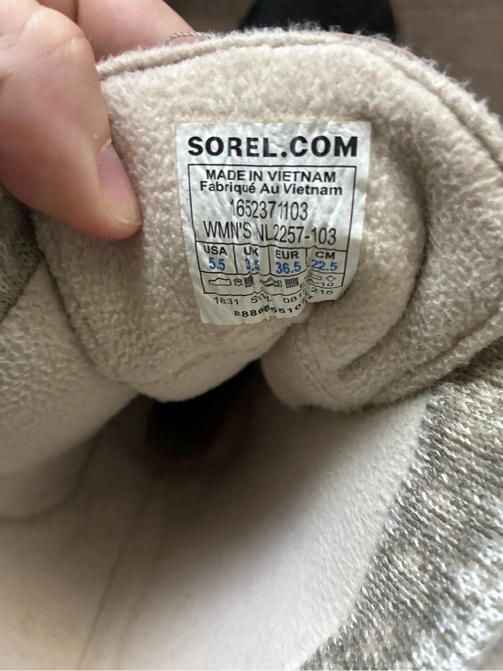 Sorel ' Gray and Black Winter Boots - Quilted Lace-Up